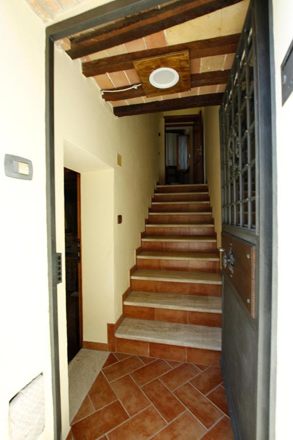 הוילה Palazzina  Tower Caratteristico In Pietra מראה חיצוני תמונה