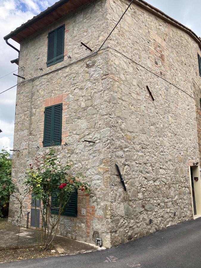 הוילה Palazzina  Tower Caratteristico In Pietra מראה חיצוני תמונה