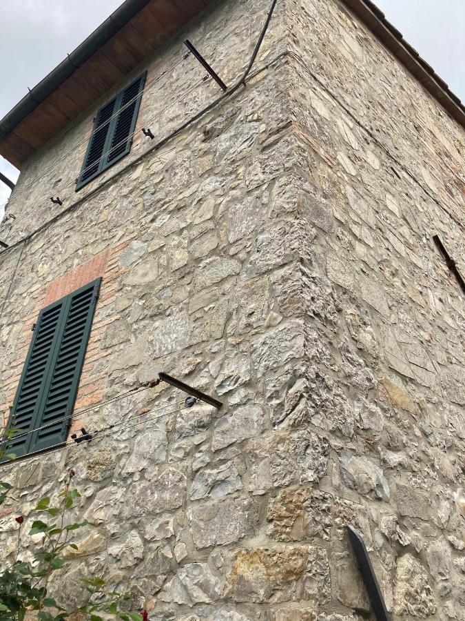 הוילה Palazzina  Tower Caratteristico In Pietra מראה חיצוני תמונה